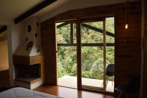 Neblina Bird - Housity