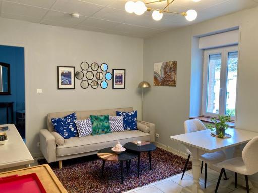 3 Star SURDESPINE Historic 4 Châteaux Lastours air conditioned - Housity