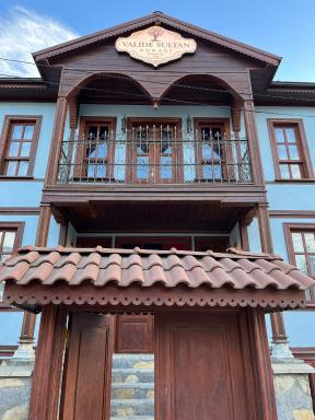 Valide Sultan Konağı TARAKLI - Housity