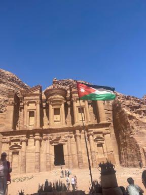 Ad Deir Guesthouse - Housity