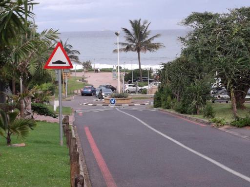 Close to the sea - Flatlet Umhlanga Rocks - Housity