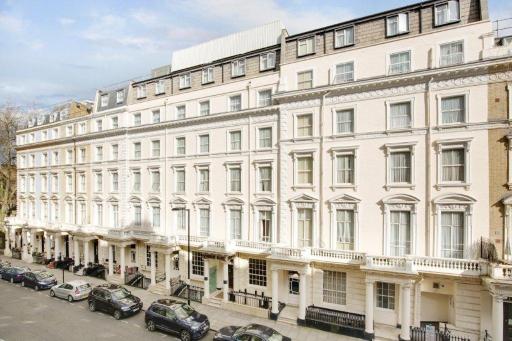 Queens Park Hotel - Housity