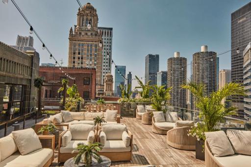 Pendry Chicago - Housity