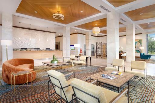Holiday Inn San Diego Bayside, an IHG Hotel - Housity