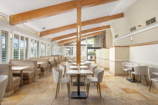 Holiday Inn San Diego Bayside, an IHG Hotel - Housity