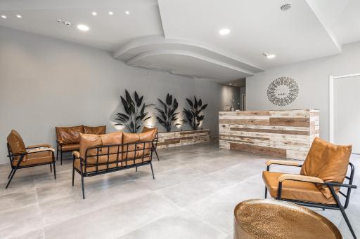 Hotel Cola Frontemare - Housity