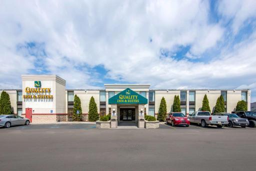 Quality Inn & Suites Mansfield - Housity