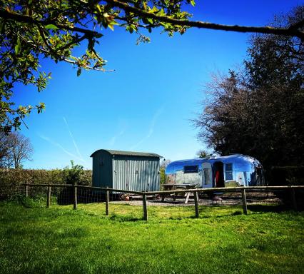 Ludlow Vintage Airstream - Housity