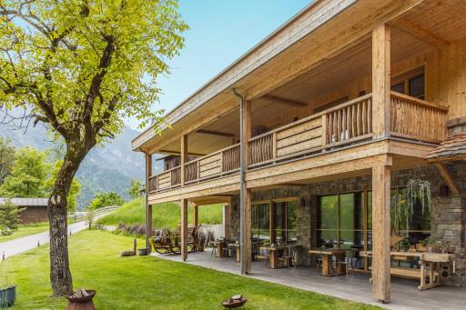LMC Guesthouse - Housity