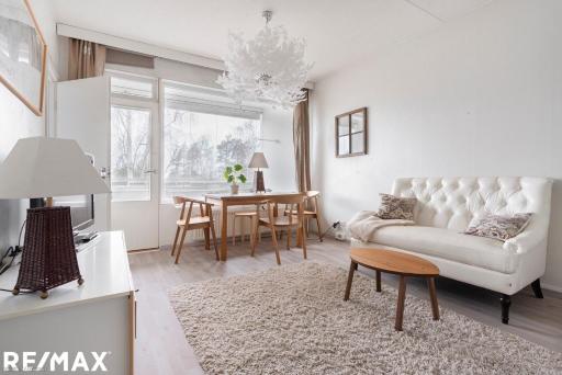 Viherkallio two room apartment with kitchen and balkony - Housity