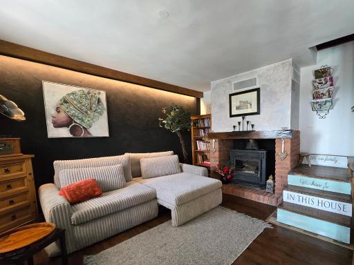 Magical wellness hill house Milk and Honey - Housity