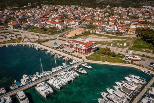 Villa Arcadium - Housity