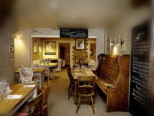 The White Bear - Housity