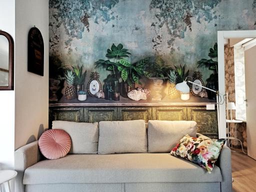 Colleoni 19 Parigi, Appartamento superior con corte privata - Housity