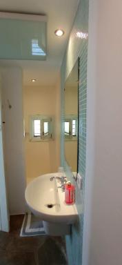 Red Tractor Farm - Housity