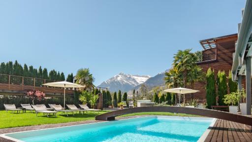 Hotel Alpenhof - Housity