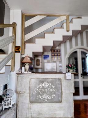 Grotta dei Puntali B&B - Housity