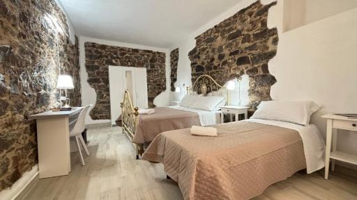 A Casa di Nonno tra mare e montagna AC WiFi - Housity