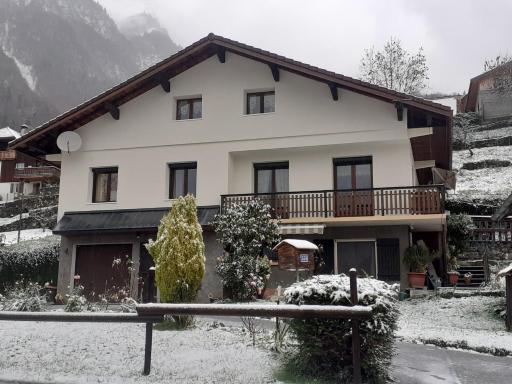 Gîte dans hameau - Housity