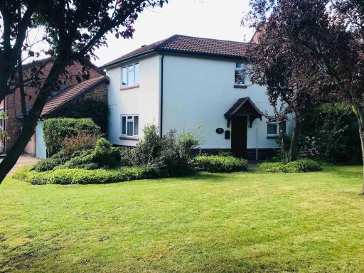Beautiful 2 Bedroom house in Broughton Astley - Housity