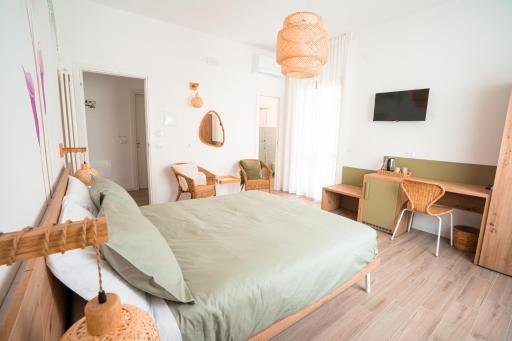 Adriatic Sunrise B&B - Housity