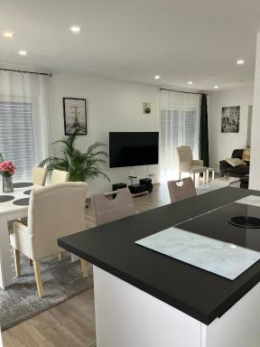 Moderne Einliegerwohnung nähe Ingolstadt und Bad Gögging - Housity