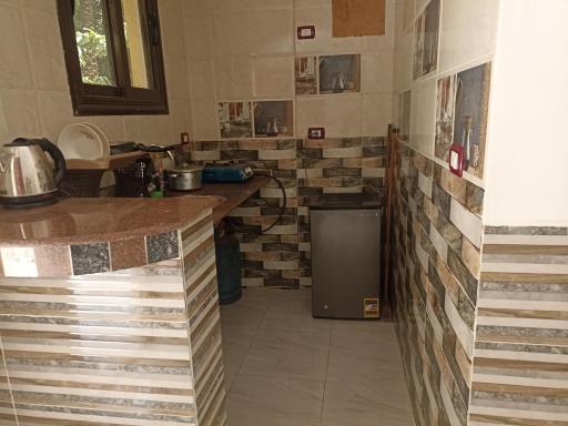 Awi Guest House - Housity