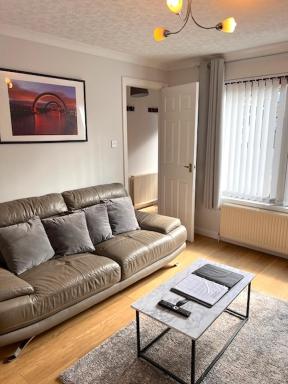 Kelpies Serviced Apartments- McLaughlan - Housity