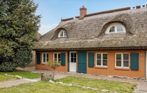 Ferienwohnung Hubertus - Housity