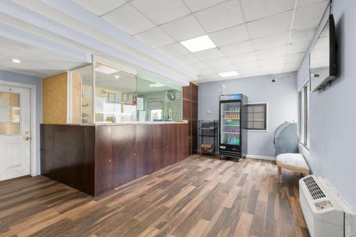 Travel Inn & Suites - Housity
