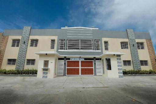 OYO 645 Ljenj Apartelle - Housity