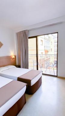 Hotel Primavera - Housity