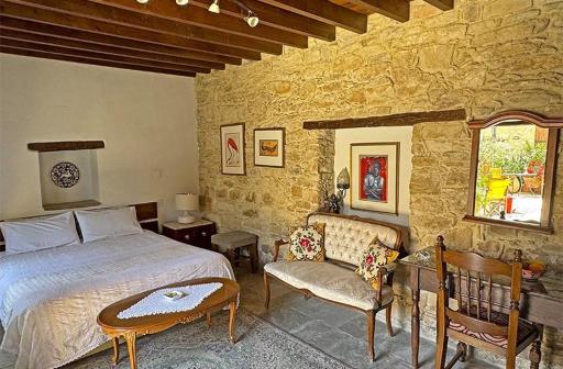 Niki's House - Housity