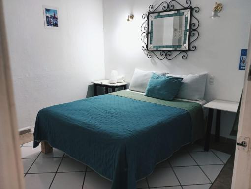 Alexandross - Housity