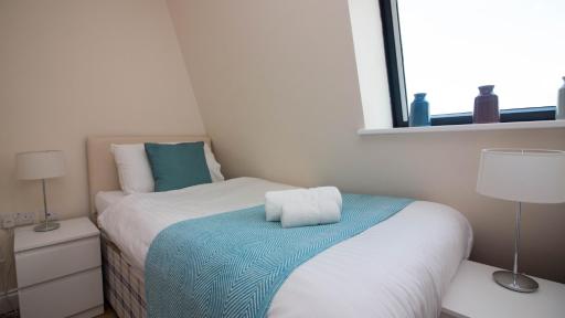 Castle Point Apartments Southampton Premier Lodge - Housity
