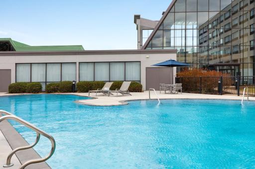 Holiday Inn Virginia Beach - Norfolk, an IHG Hotel - Housity