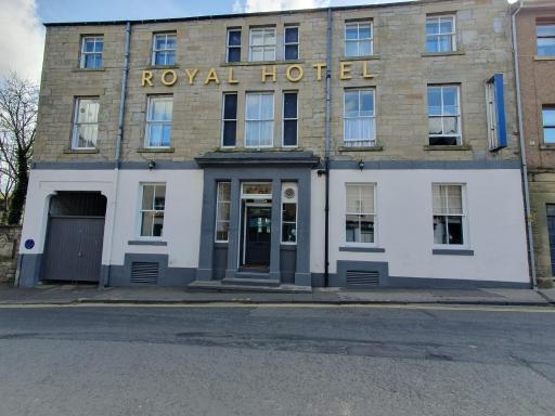 The Royal Hotel - Housity