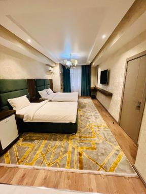 HOTEL AYNI - Housity