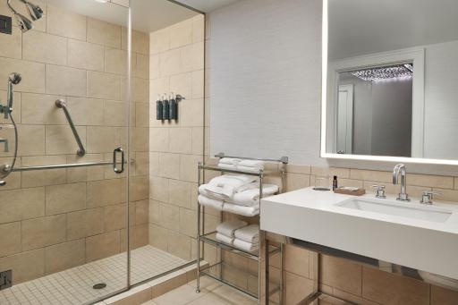 The Westin Richmond - Housity