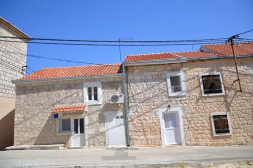 Apartments Josip - Housity