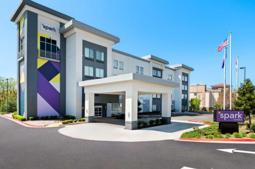 Spark by Hilton Little Rock West - Housity
