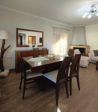 Giota's apartment 100m fro the beach - Housity