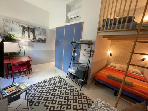 Fisherman Blues - Housity