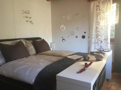 Bed & Breakfast Region Murtensee - Housity