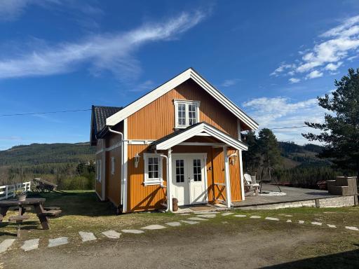 Guesthouse 20 min from Sjusjoen, 30 min from Lillehammer and Hamar, 2h from Oslo - Housity
