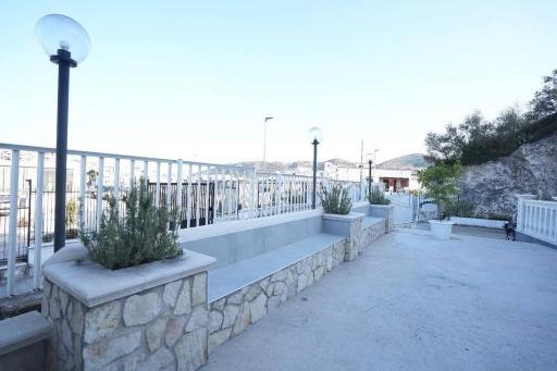 Bed and Breakfast Brezza Marina - Housity