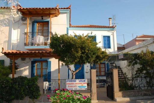Studios Julia - Housity