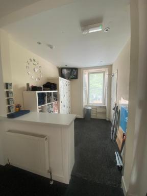 Edinburgh West Side Hostel - Housity