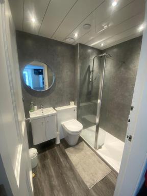 Edinburgh West Side Hostel - Housity