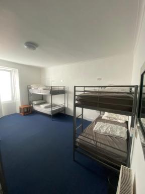 Edinburgh West Side Hostel - Housity